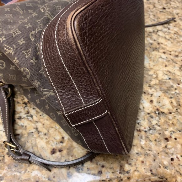 Used Authentic Louis Vuitton (cloth) purse - Picture 3 of 4